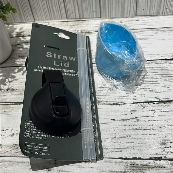 Hydro Flask Wide Mouth Straw Lid & Accessories – Black & Blue Replacement Set - Picture 1 of 7